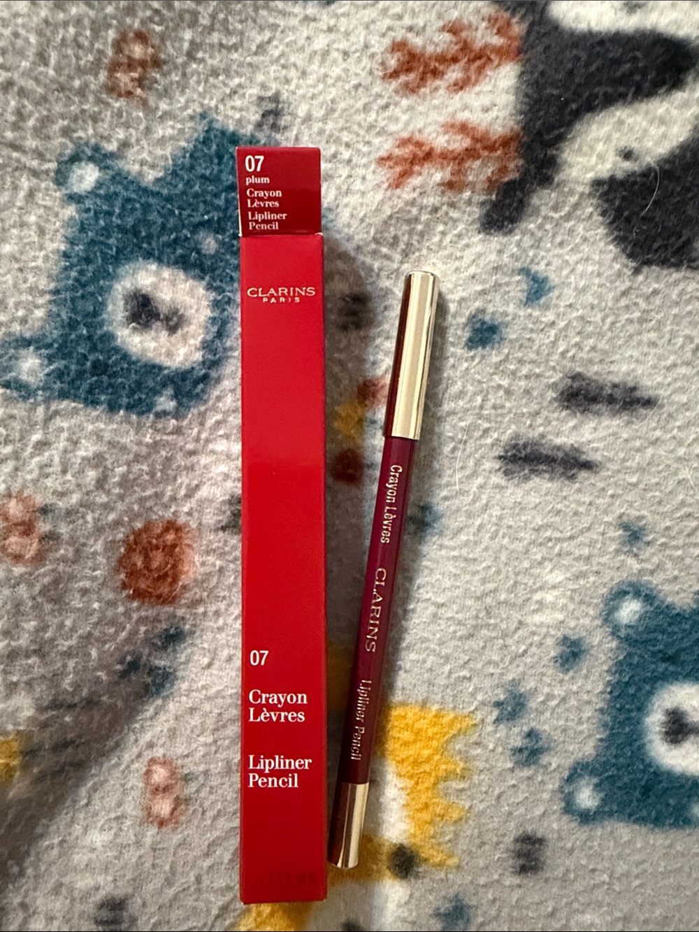Clarins Lipliner Pencil 07 Plum - Deep Berry with Gold Cap